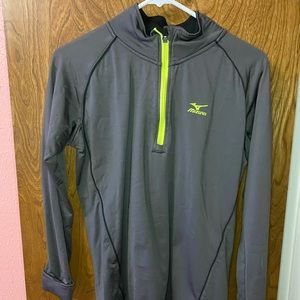 Mizuno pullover